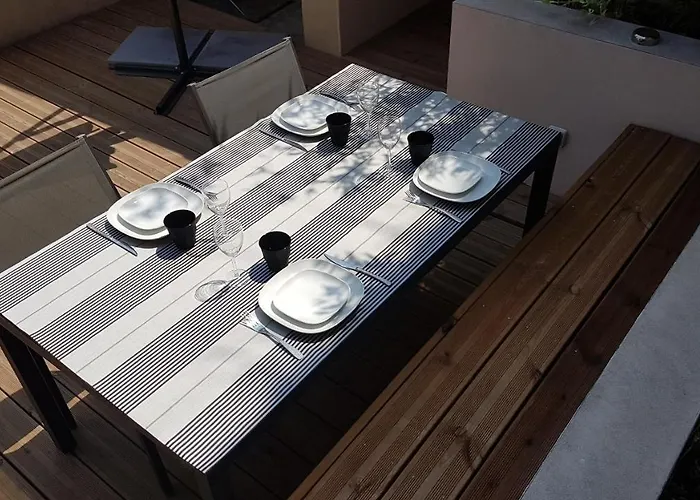 Holiday home Maison Vue Cite 2